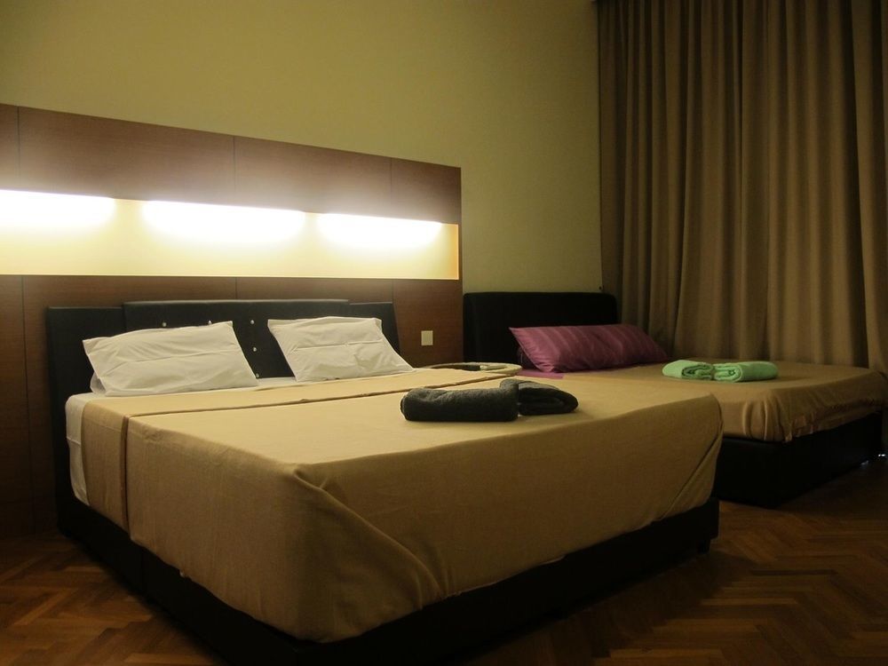 Luxury Suites @ Straits Quay Tanjung Bungah  Exterior photo